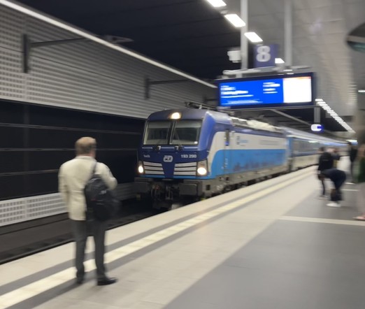 ČD Vectron arrives in Berlin Hbf Tief