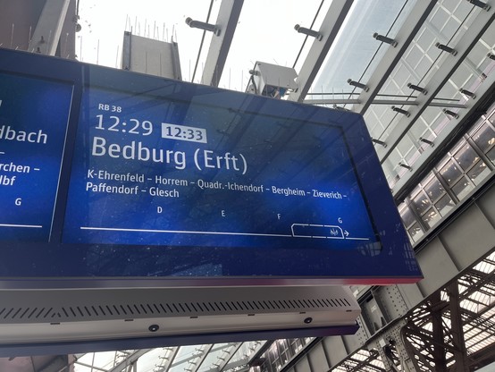 Sign to Bedburg Erft showing where the train will stop