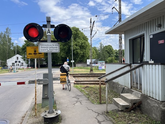 Waiting at a level crossing 