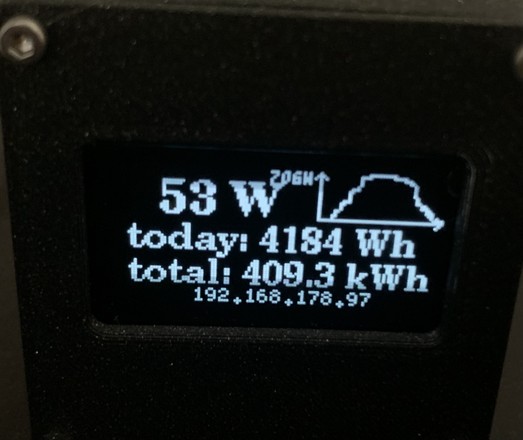 OpenDTU Display zeigt an:
53W momentan, 4184Wh Tagesleistung