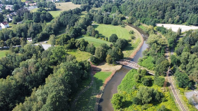 Derelict road bridge 